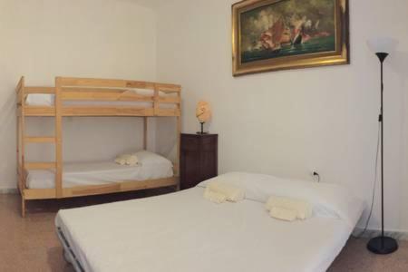 Nice Apartament 100M To Sea 2*Floor Monopoli Exterior photo